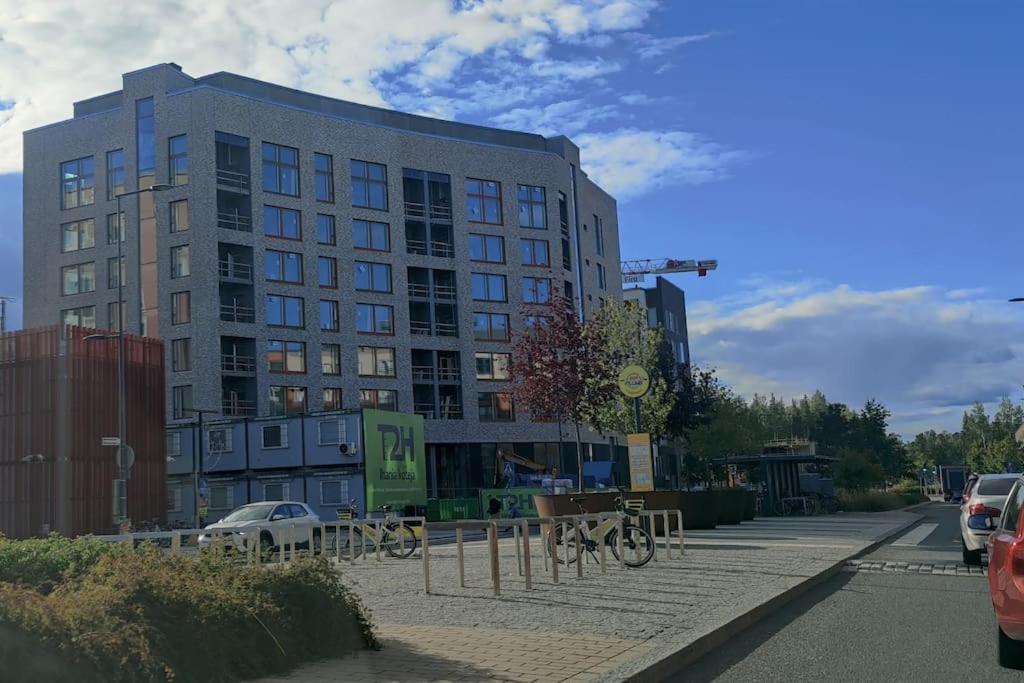 New Studio Cherry Near Helsinki Airport In Kivistoe 万塔 外观 照片